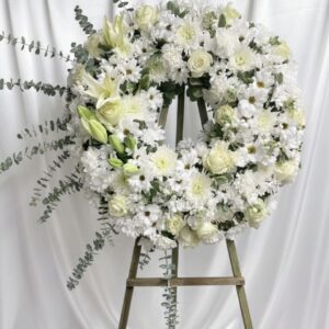 Standing wreath white with Lilys G1-42029W